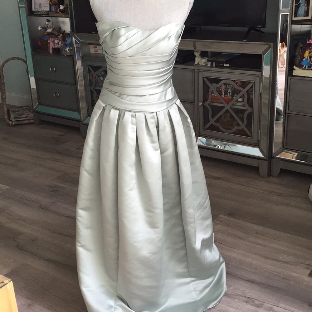 Priscilla Esmeralda green Dress